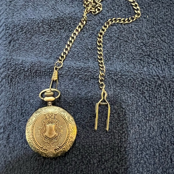 NASA Space Center Houston Pocket Watch - Silver Antique - Picture 2 of 3